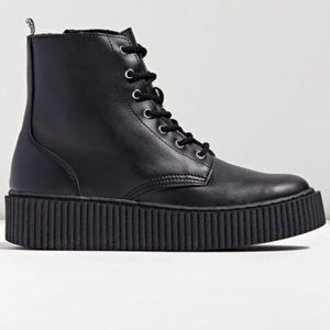 T.U.K Vegan Leather Lace up Creeper Boots